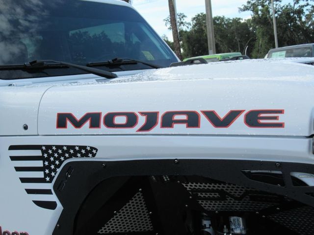 2022 Jeep Gladiator Mojave photo 11