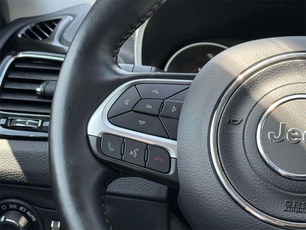 2019 Jeep Compass Limited photo 18