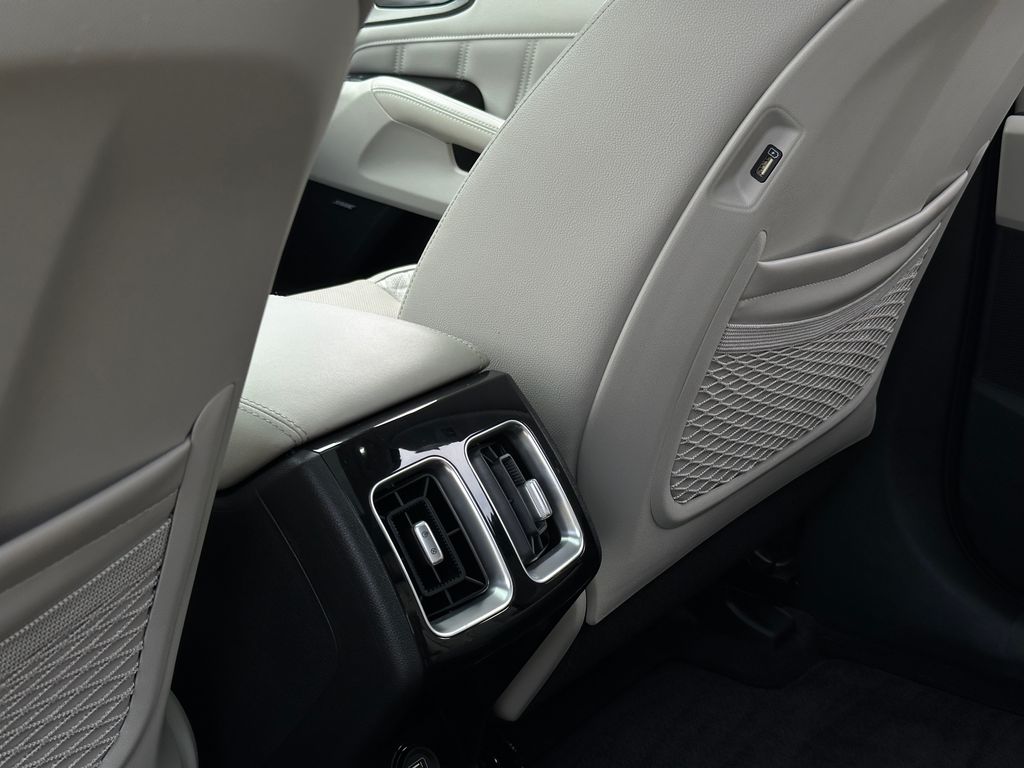 2021 Kia Sorento photo 28
