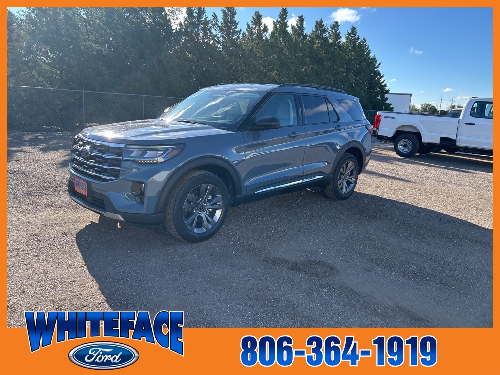2025 Ford Explorer Active's photo