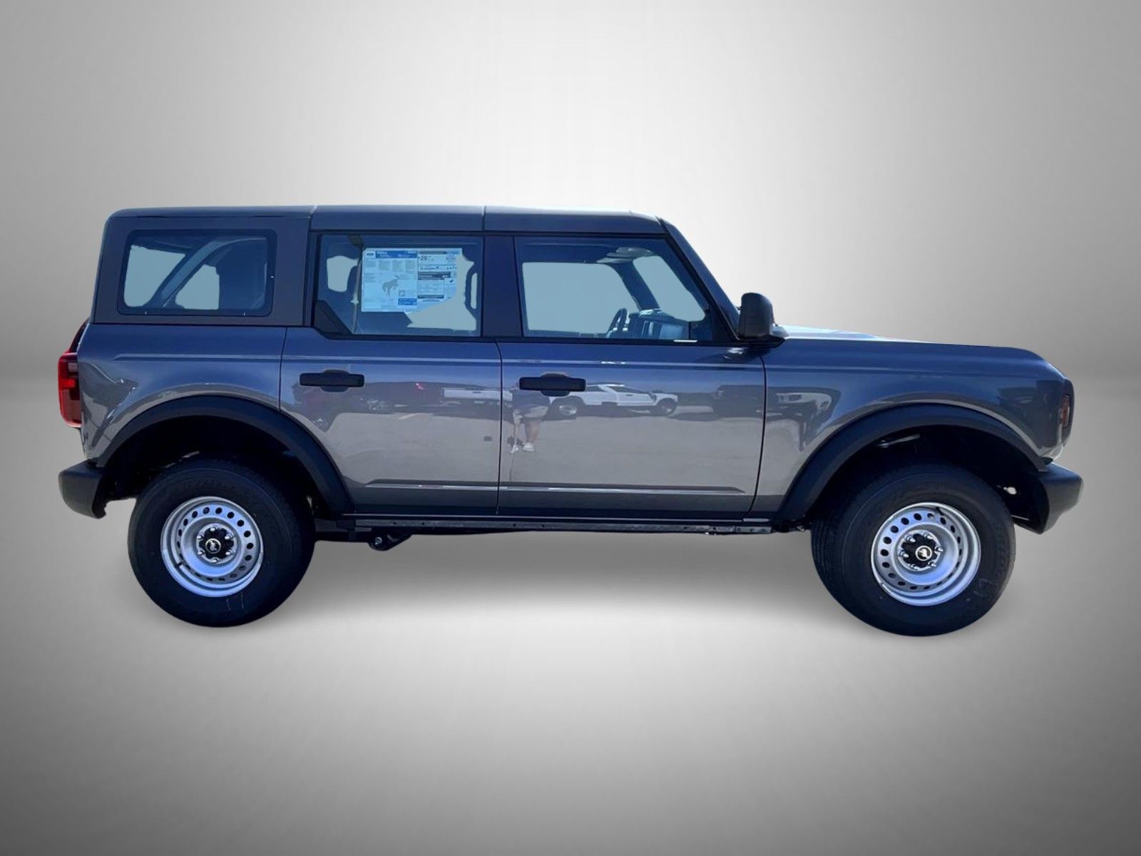 2025 Ford Bronco Base photo 2
