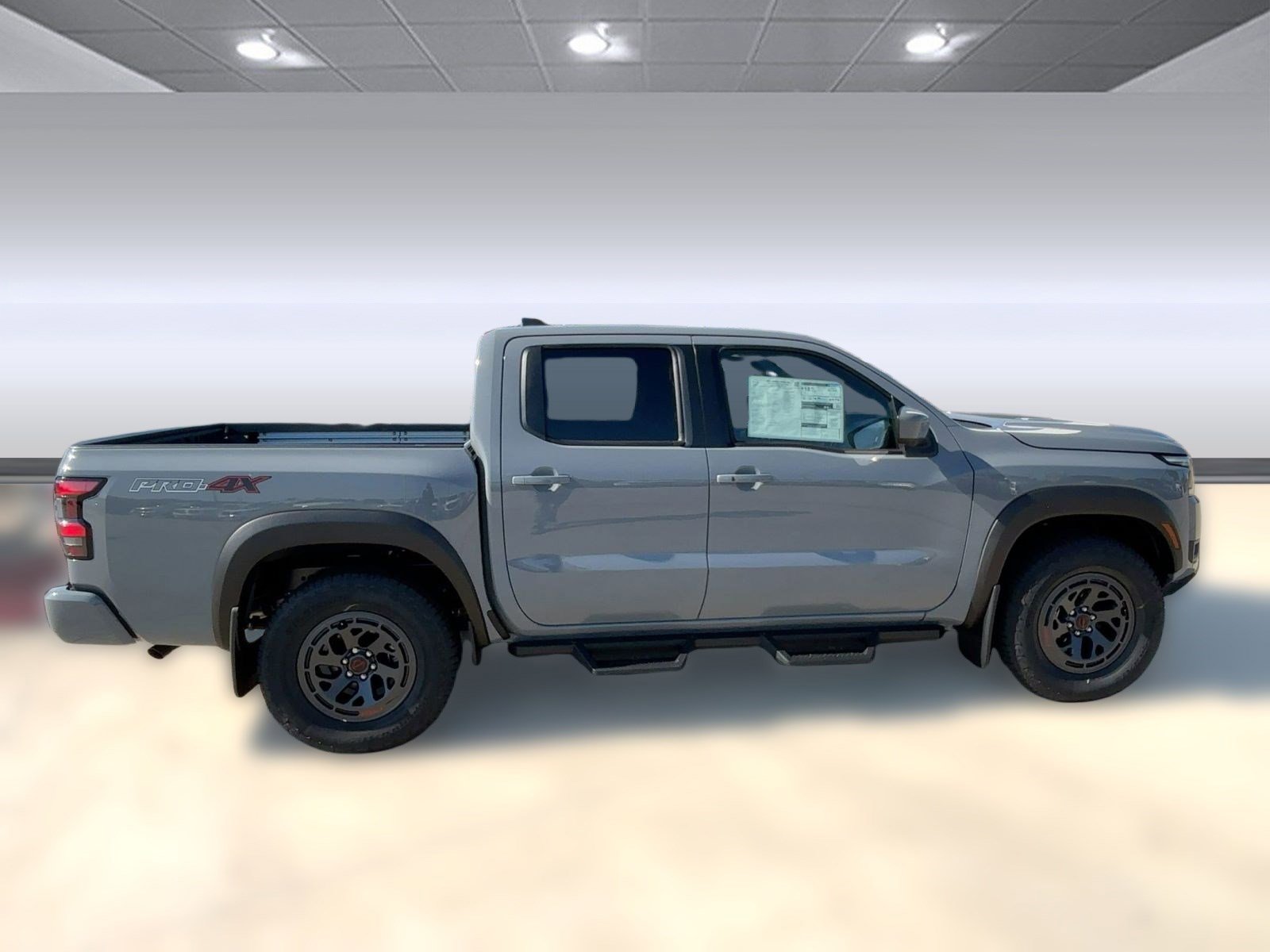 2026 Nissan Frontier PRO-4X photo 8