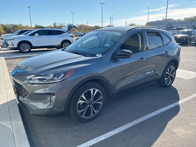 Used 2022 Ford Escape SEL with VIN 1FMCU9H96NUA50051 for sale in Kansas City