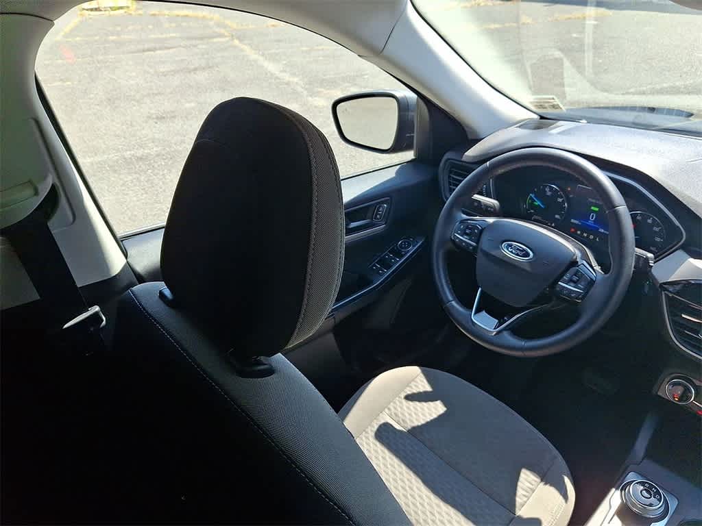 2022 Ford Escape SE Hybrid photo 15