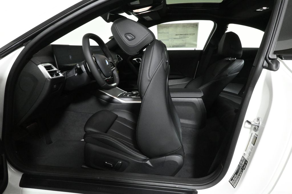 2025 Bmw 230i 230i xDrive photo 29