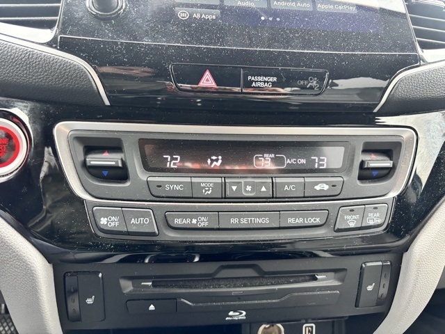 2019 Honda Pilot Touring photo 17