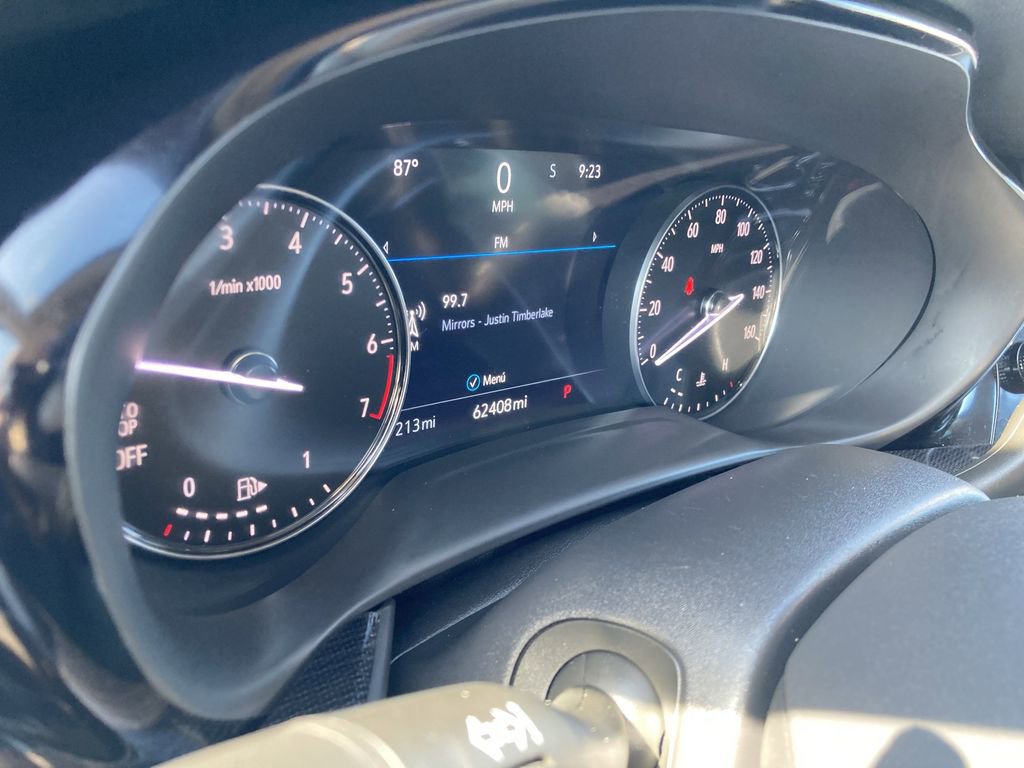 2023 Buick Envision Essence photo 14