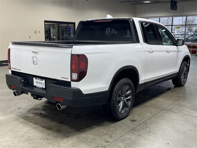 2023 Honda Ridgeline Sport photo 4