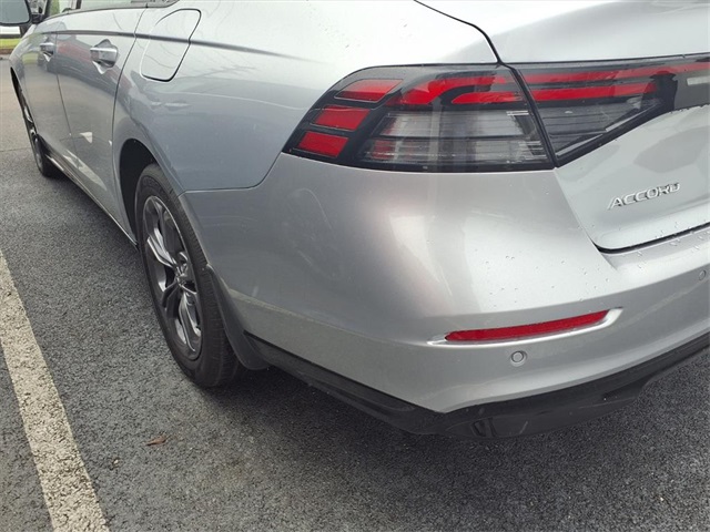 2025 Honda Accord Hybrid EX-L photo 21