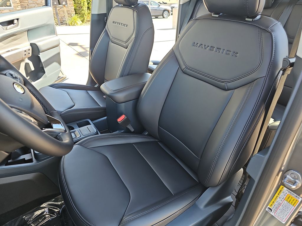 2025 Ford Maverick Lariat photo 14