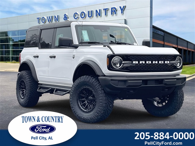 2025 Ford Bronco 4-Door Big Bend's photo