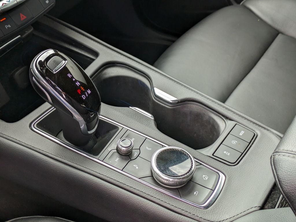 2021 Cadillac XT4 Premium Luxury photo 19