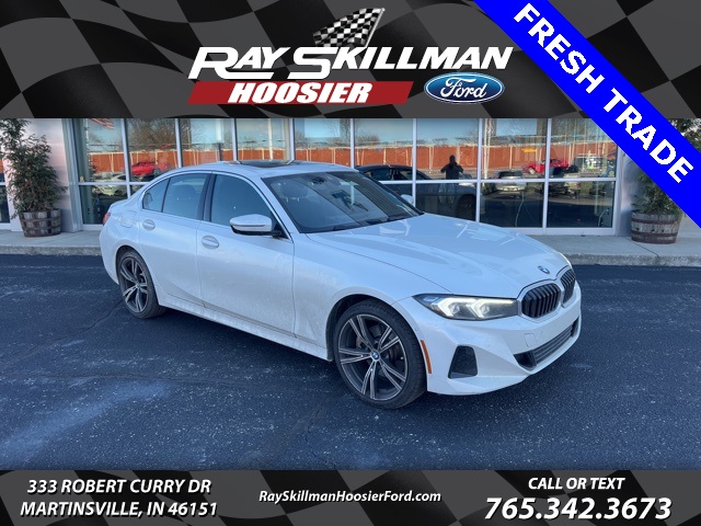 2024 BMW 3 Series 330i's photo