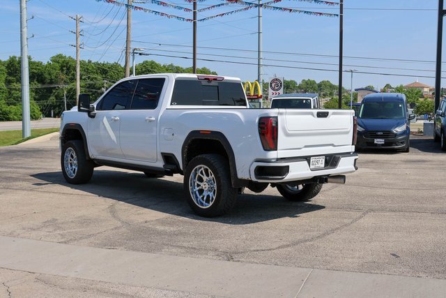 Used 2024 Summit White GMC AT4 image 4