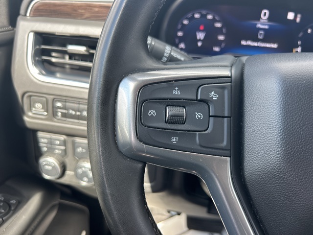 2023 Chevrolet Suburban LT photo 28