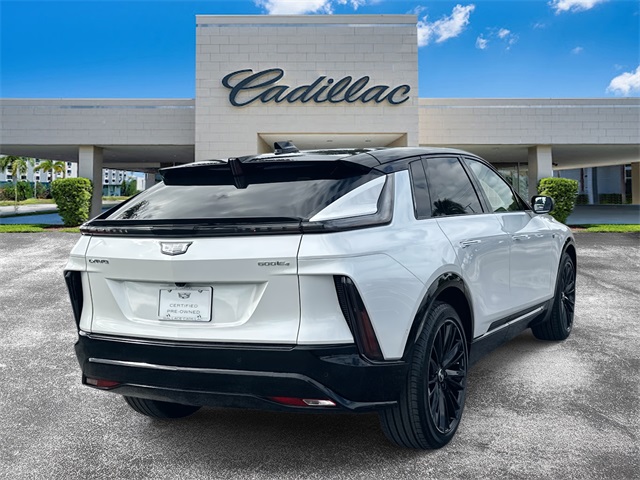2025 Cadillac Lyriq Sport photo 3