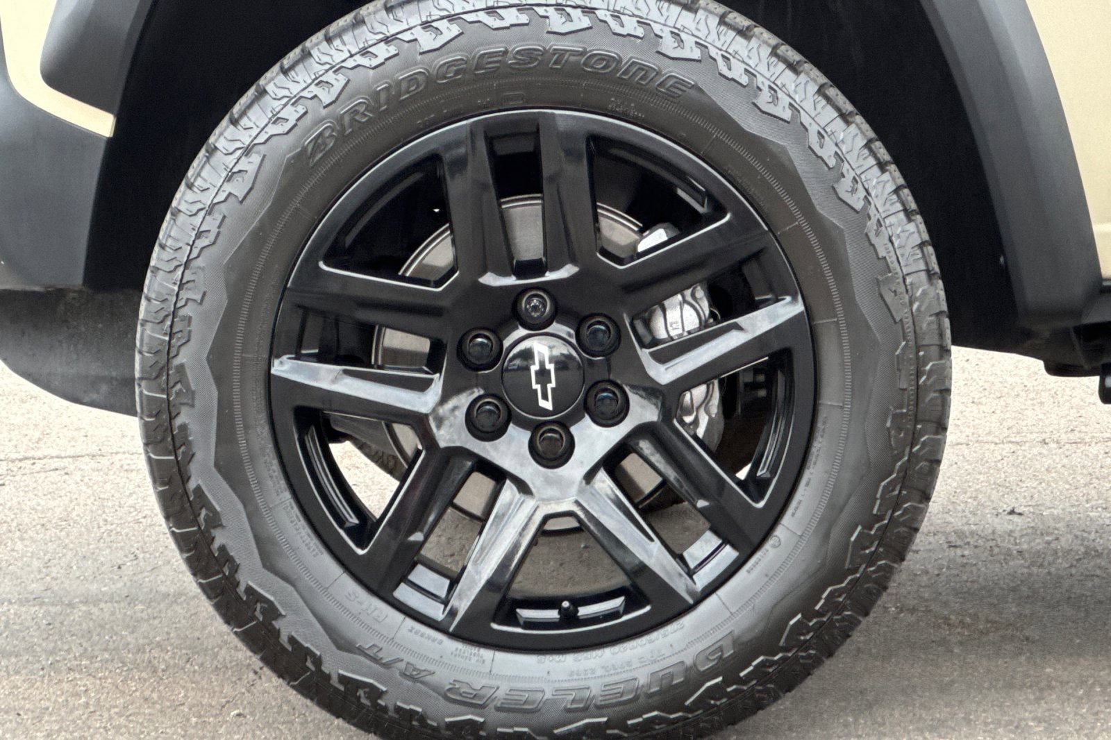 2023 Chevrolet Colorado Trail Boss photo 29