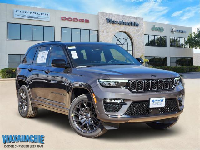 2025 Jeep Grand Cherokee Summit's photo