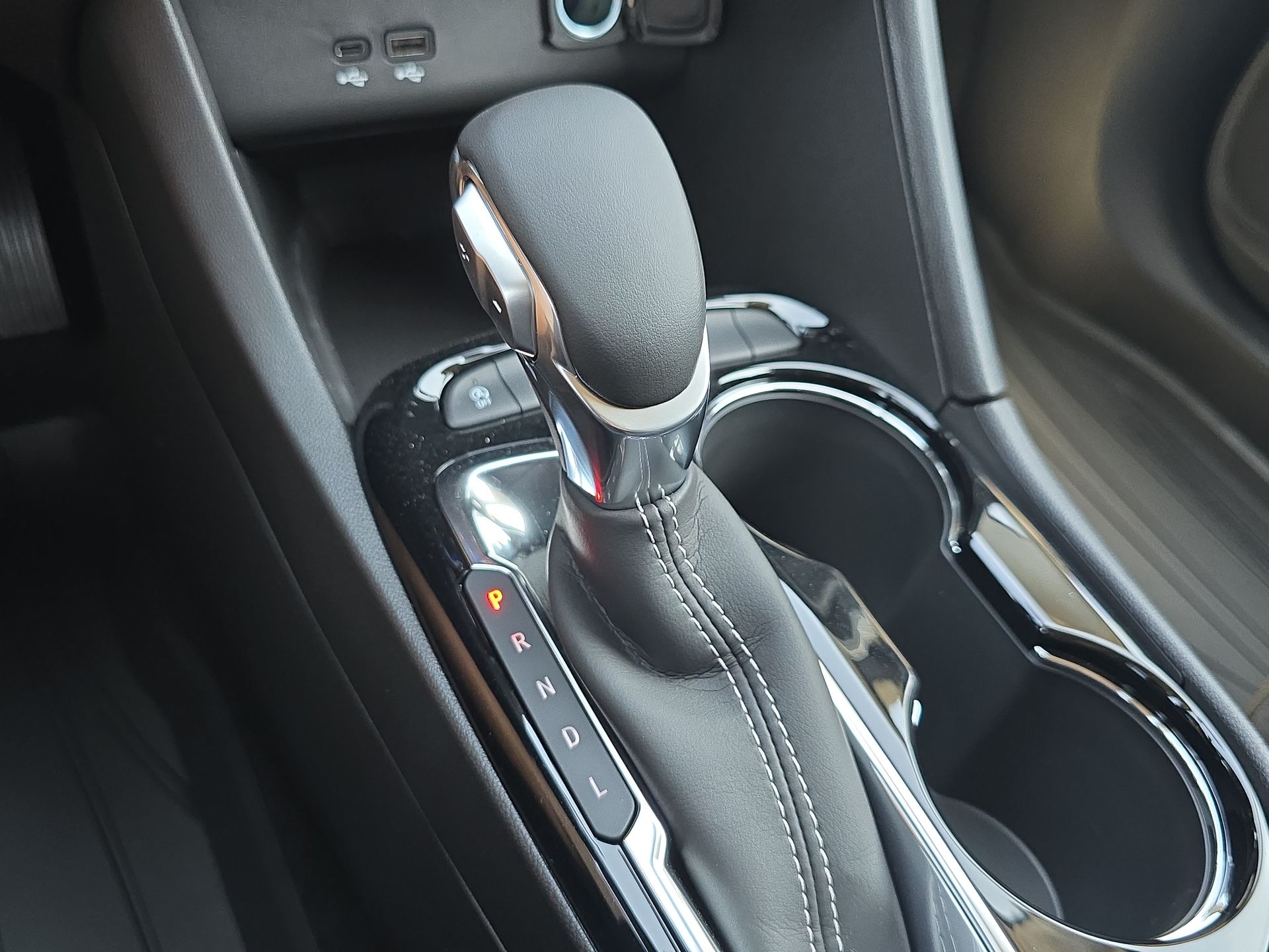 2026 Buick Encore GX Sport Touring photo 49