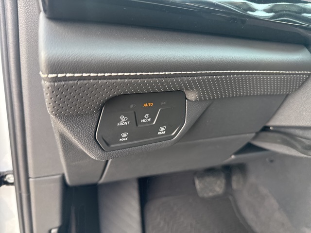 2026 Volkswagen Atlas SE Technology photo 26