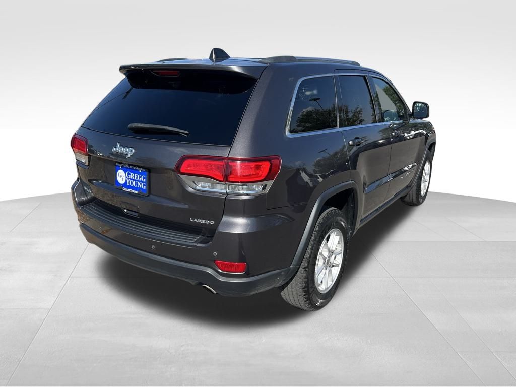 2020 Jeep Grand Cherokee Laredo E photo 4