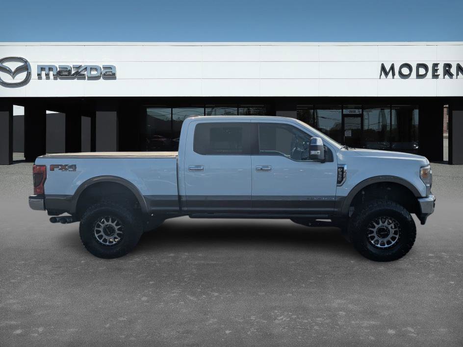 2021 Ford F-350 King Ranch photo 4