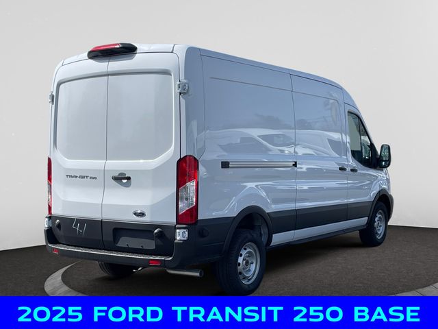 2025 Ford Transit photo 4