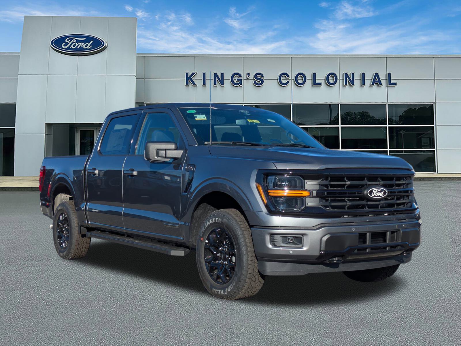 2025 Ford F-150 XLT's photo