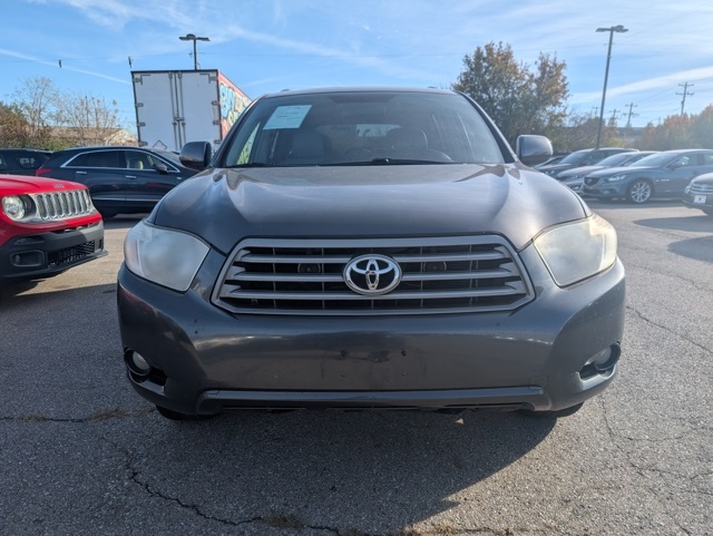 2010 Toyota Highlander SE photo 2
