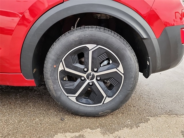 2025 Kia Niro LX photo 24