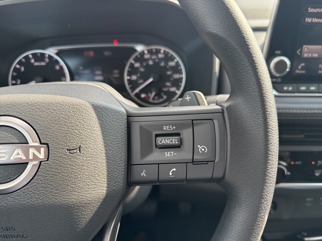2026 Nissan Rogue S photo 18