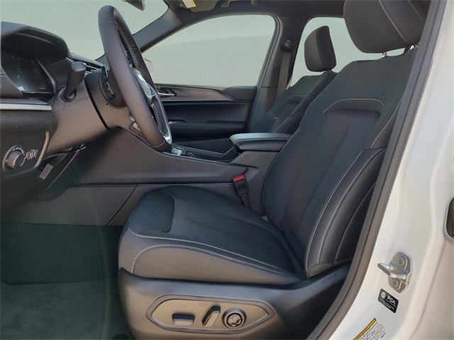 2025 Jeep Grand Cherokee L photo 24