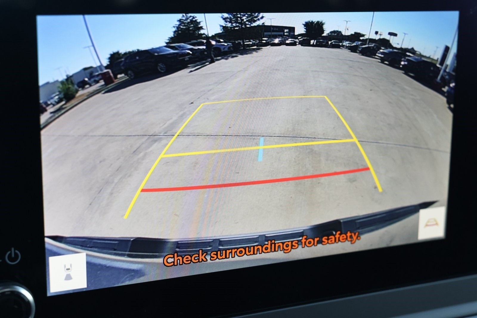 2025 Toyota Tacoma SR5 4x4 Double Cab photo 3