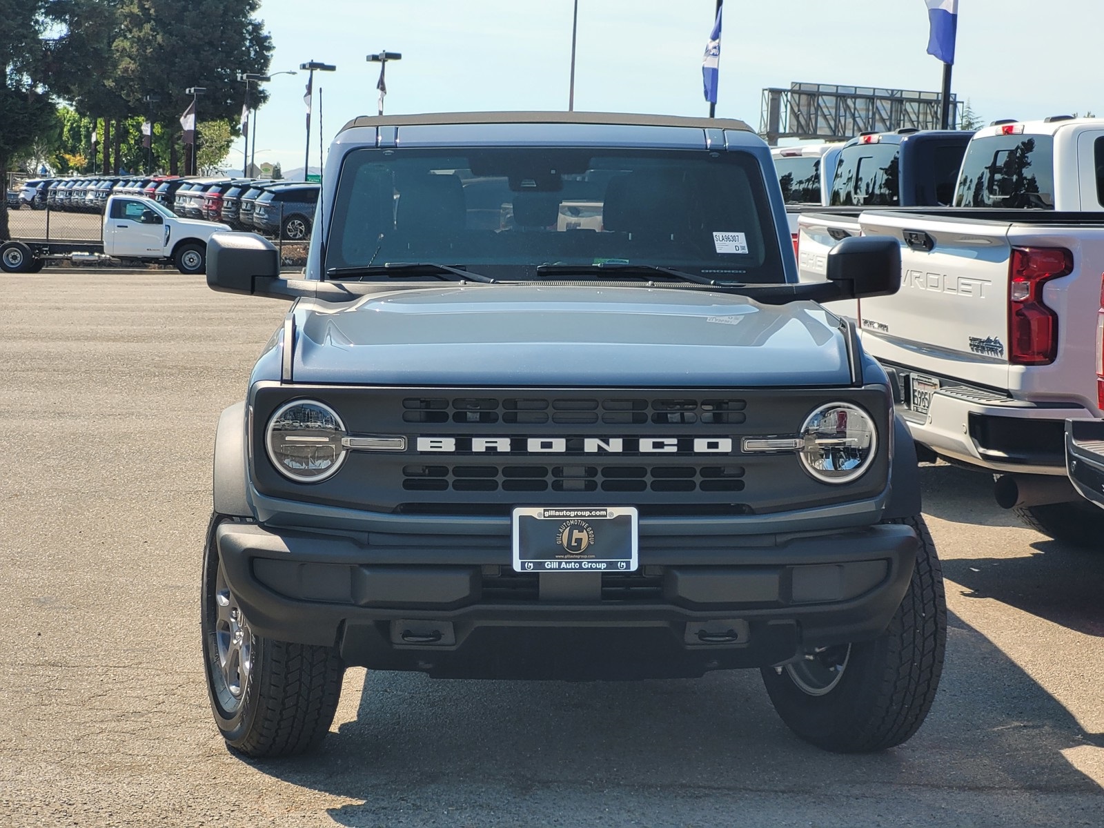 2025 Ford Bronco Big Bend photo 2
