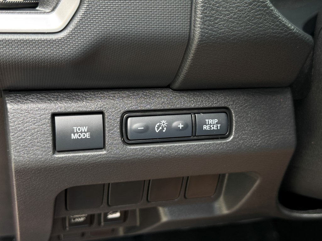 2022 Nissan Frontier SV photo 29
