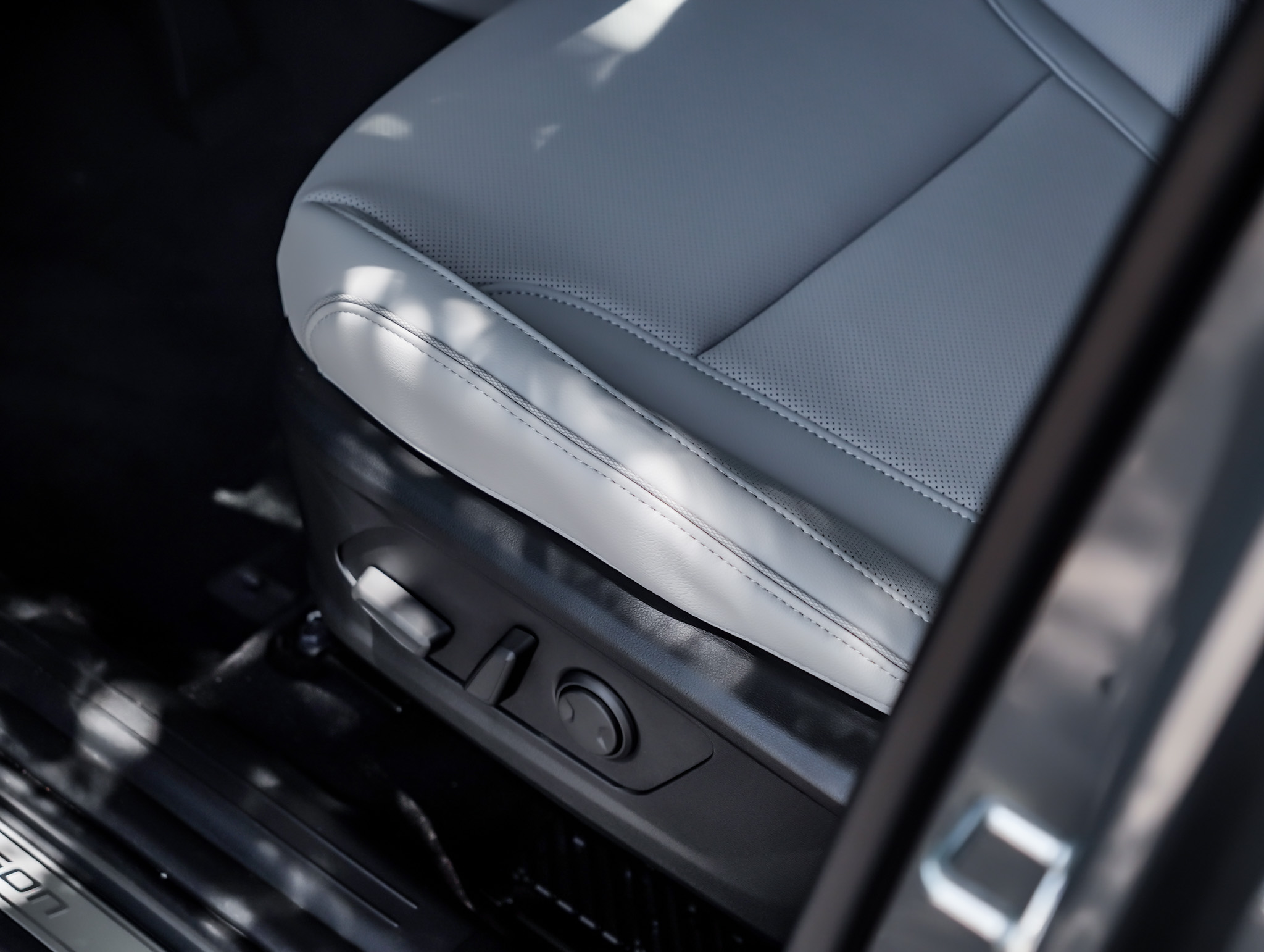 2025 Hyundai Tucson Limited photo 19