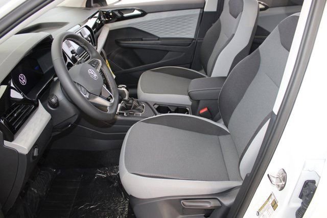 2024 Volkswagen Taos S photo 4
