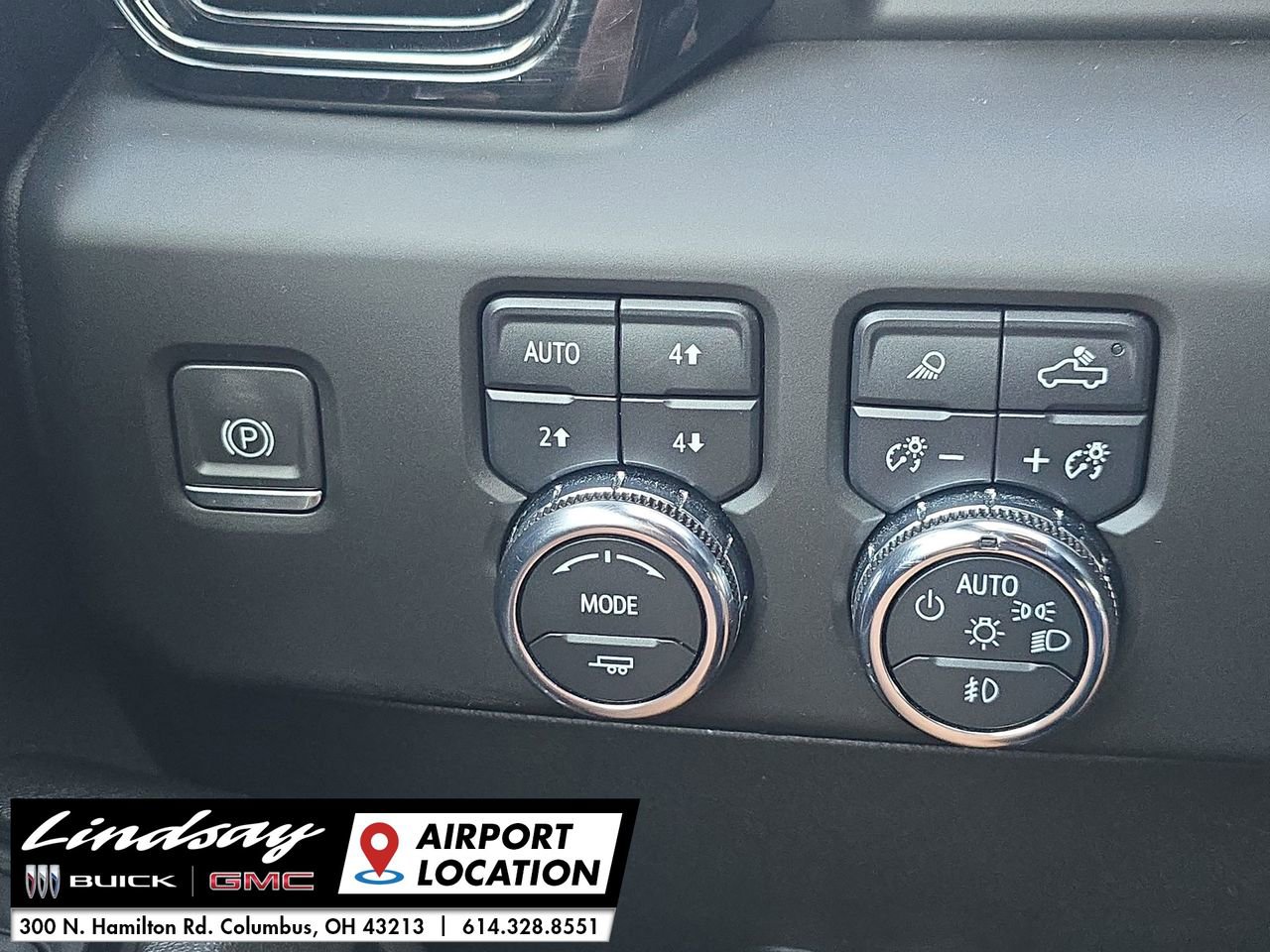 2024 Gmc Sierra HD AT4 photo 17