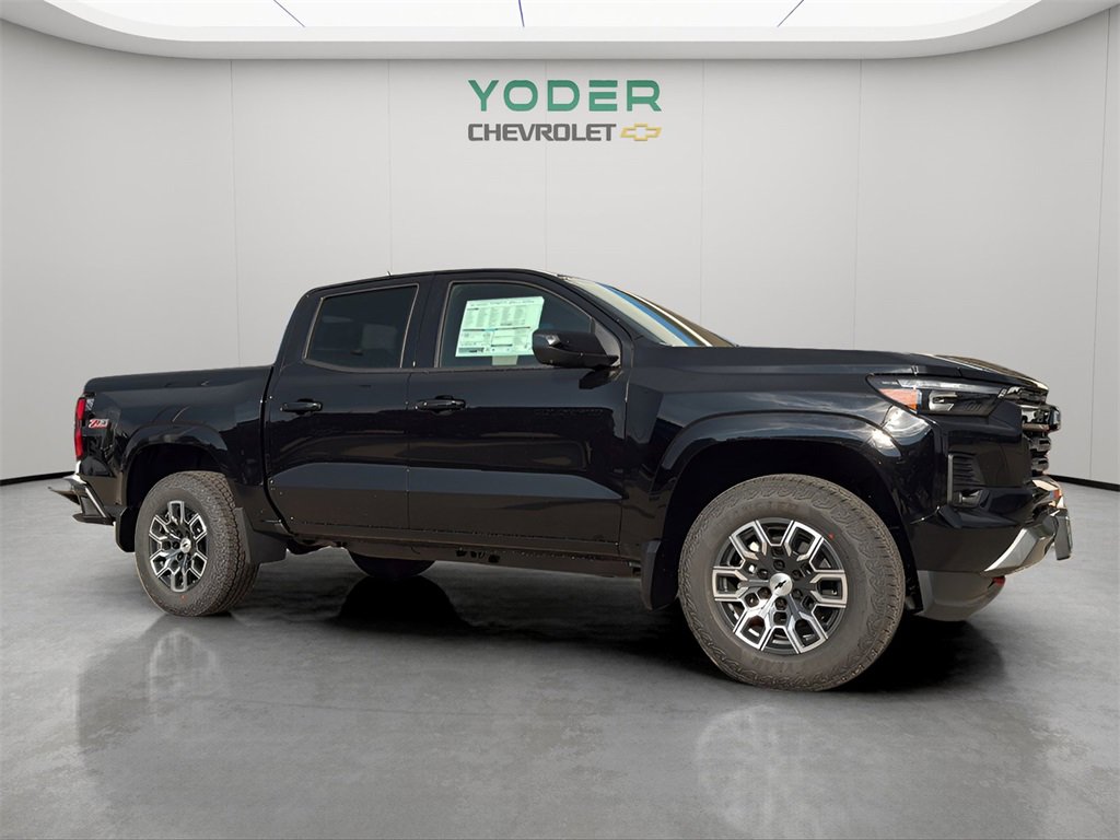 2026 Chevrolet Colorado Z71 photo 3