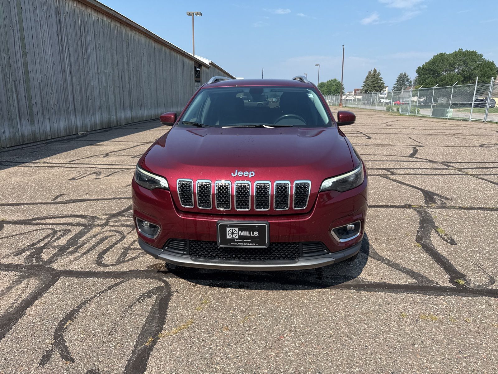 Used 2020 Jeep Cherokee Limited with VIN 1C4PJMDX6LD583696 for sale in Brainerd, Minnesota