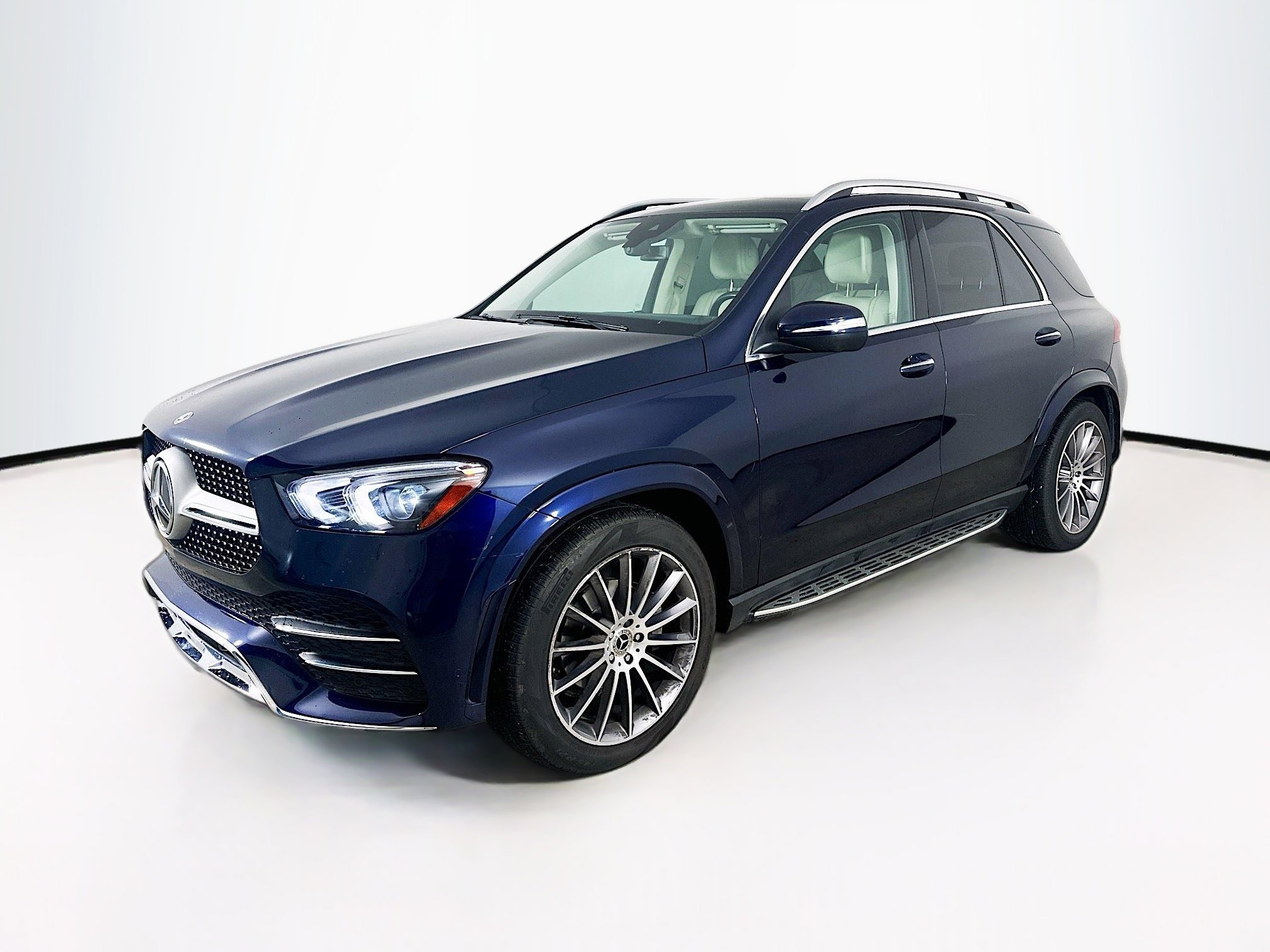 2022 Mercedes Benz GLE 350 4MATIC photo 3