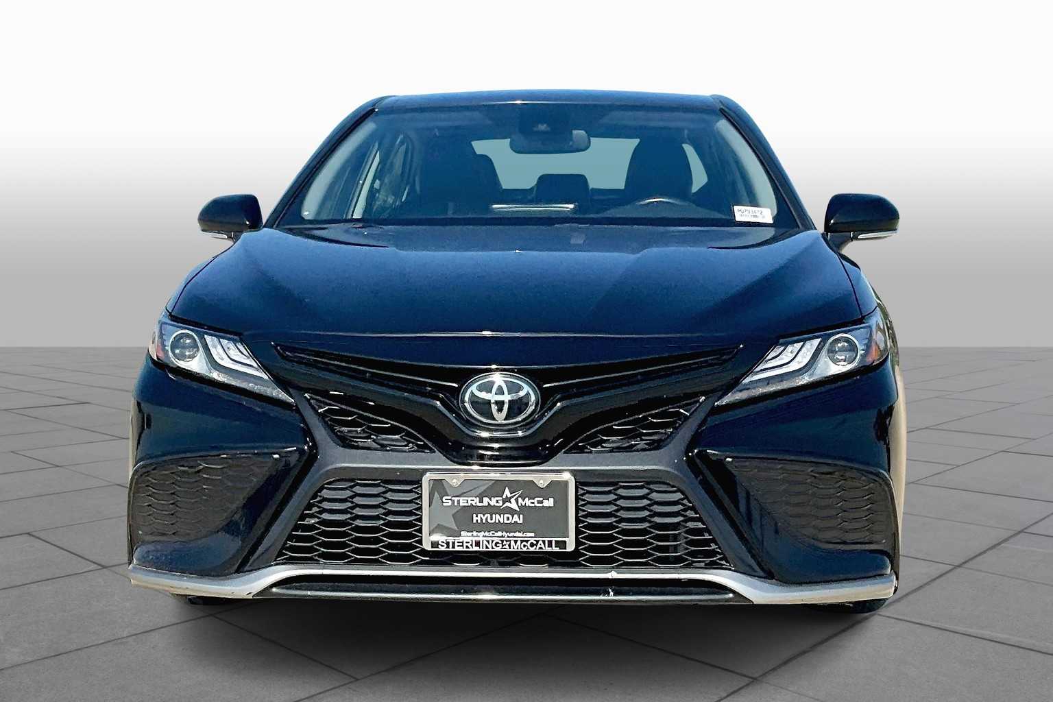 2023 Toyota Camry XSE photo 6
