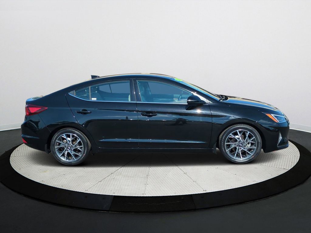 2019 Hyundai Elantra SEL Value Edition Limited photo 3