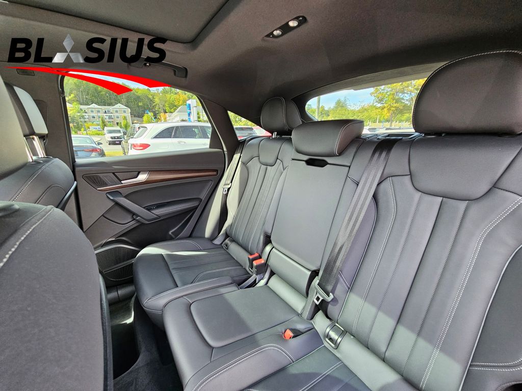 2023 Audi Q5 Sportback 45 S line Premium Plus photo 14