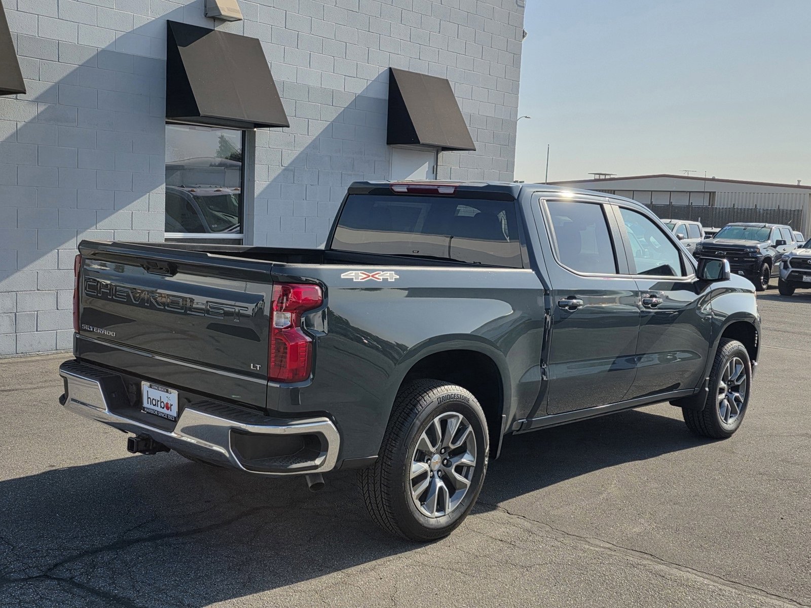 2025 Chevrolet Silverado LT photo 8