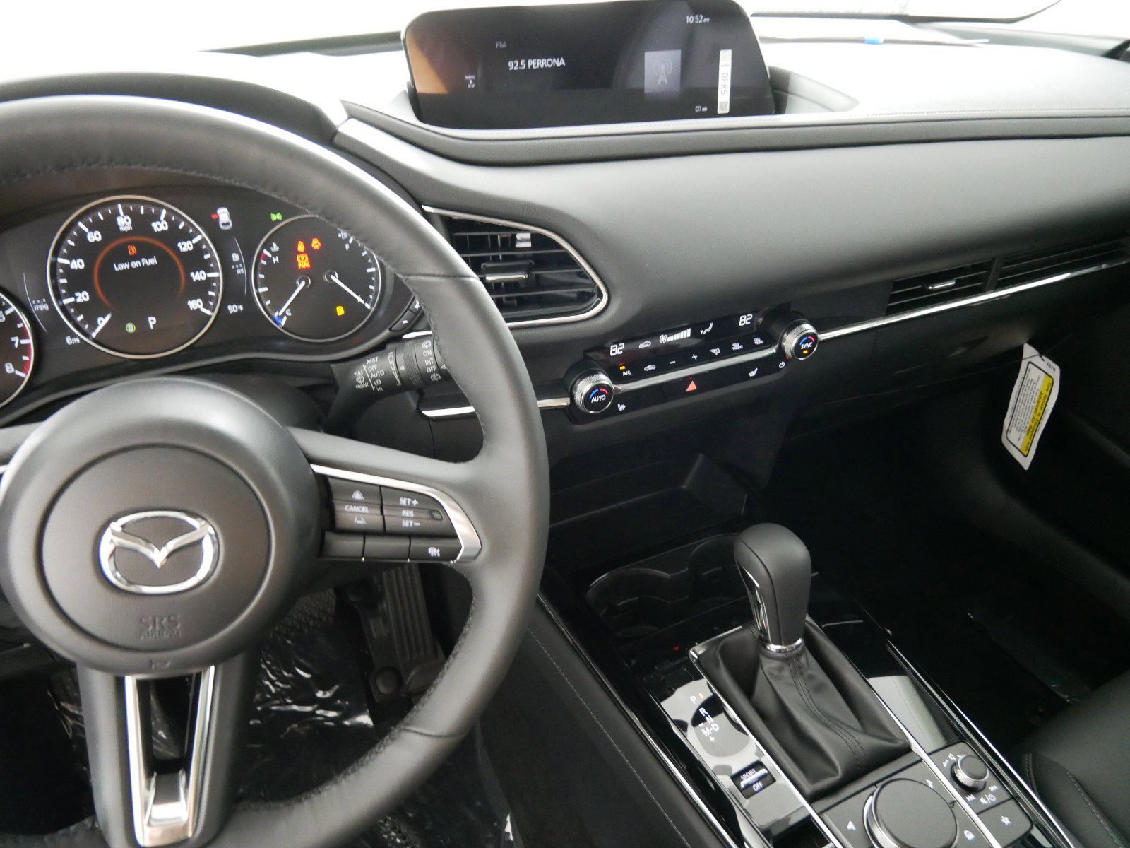 2025 Mazda CX-30 2.5 S Preferred photo 5
