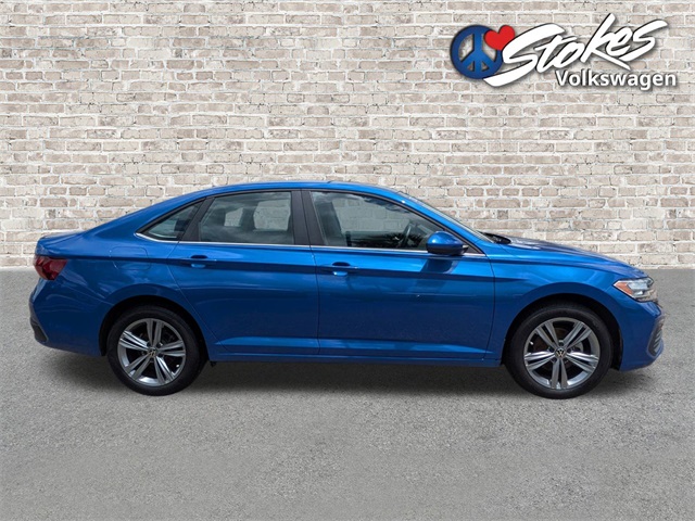 2024 Volkswagen Jetta 1.5T SE photo 3