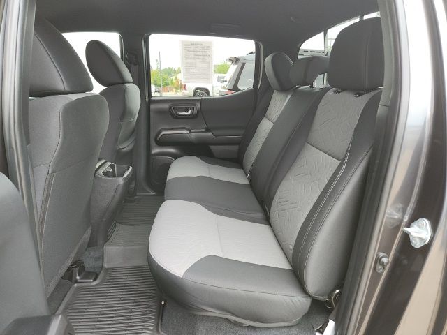 2023 Toyota Tacoma TRD Sport photo 14