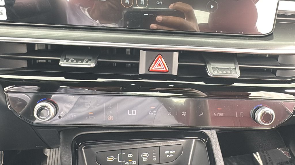 2026 Kia K5 GT-Line photo 26