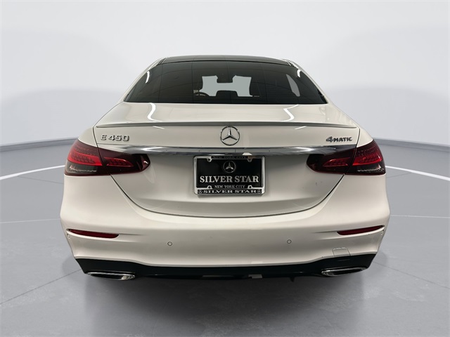 2023 Mercedes Benz E 450 4MATIC photo 4
